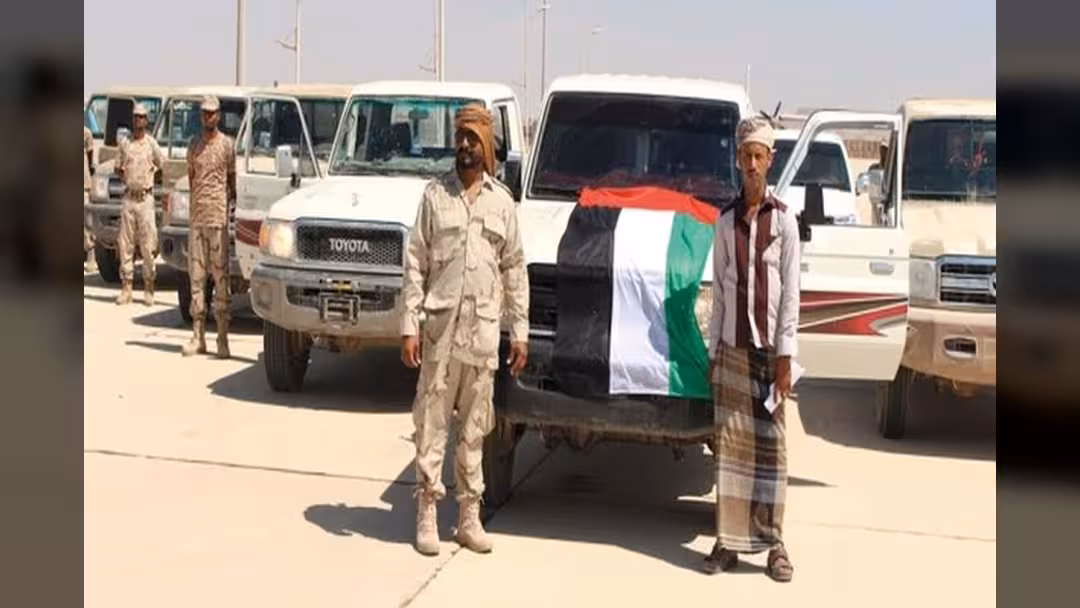 دعم إماراتي لقوات خفر السواحل في المكلا
