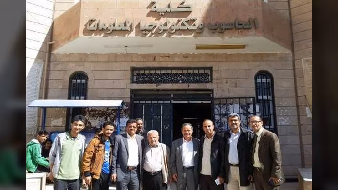 استمرار الإضراب في جامعة صنعاء ونقابة التدريس تلتقي قيادات