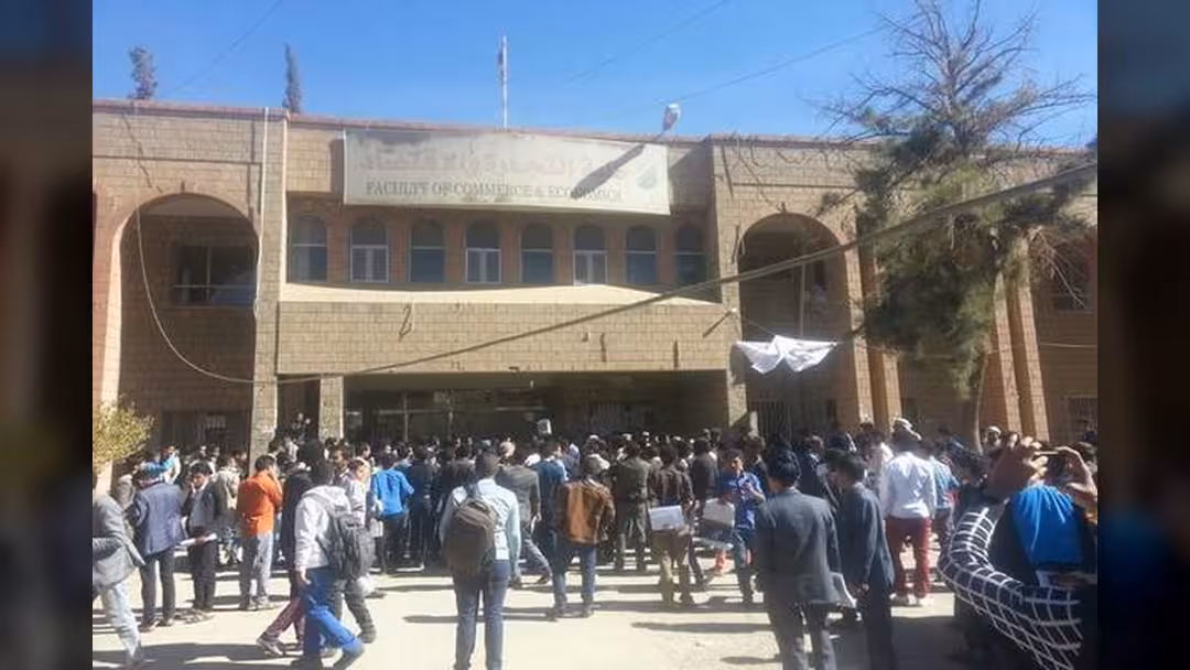 جامعة صنعاء.. امتحانات وسط رفض طلابي وتواصل للإضراب