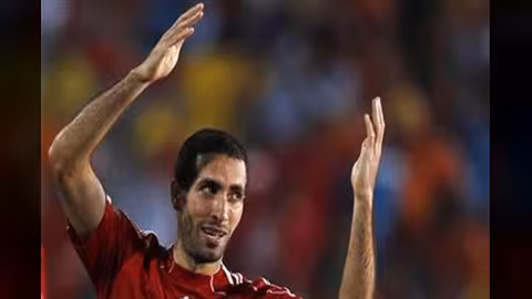 أبو تريكة.. هل ينجو أمير القلوب من فخ قائمة الإرهاب بمصر؟