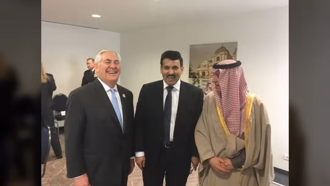 الجبير يلتقي نظيره الأمريكي تيلرسون بحضور سفير السعودية في اليمن