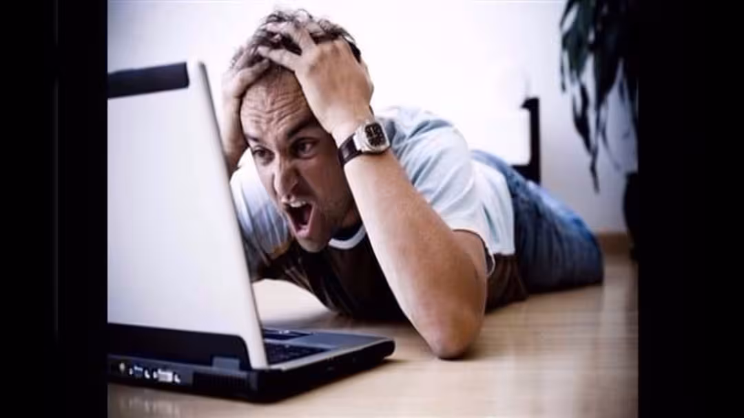 برامج الانترنت... هل تخفّف من أعراض الاكتئاب؟