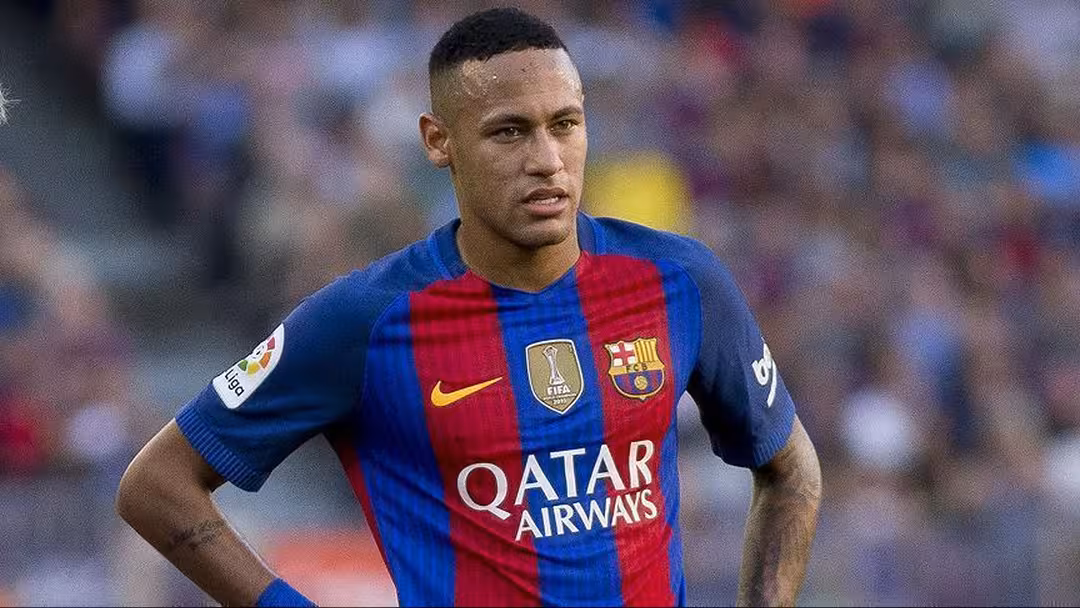 نيمار ووالدته وبرشلونة يخسرون الاستئناف في اتهامات متعلقة بالفساد المالي