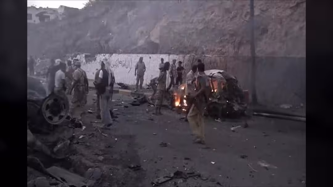 مقتل وإصابة 24 شخصاً بانفجار في عزان بشبوة