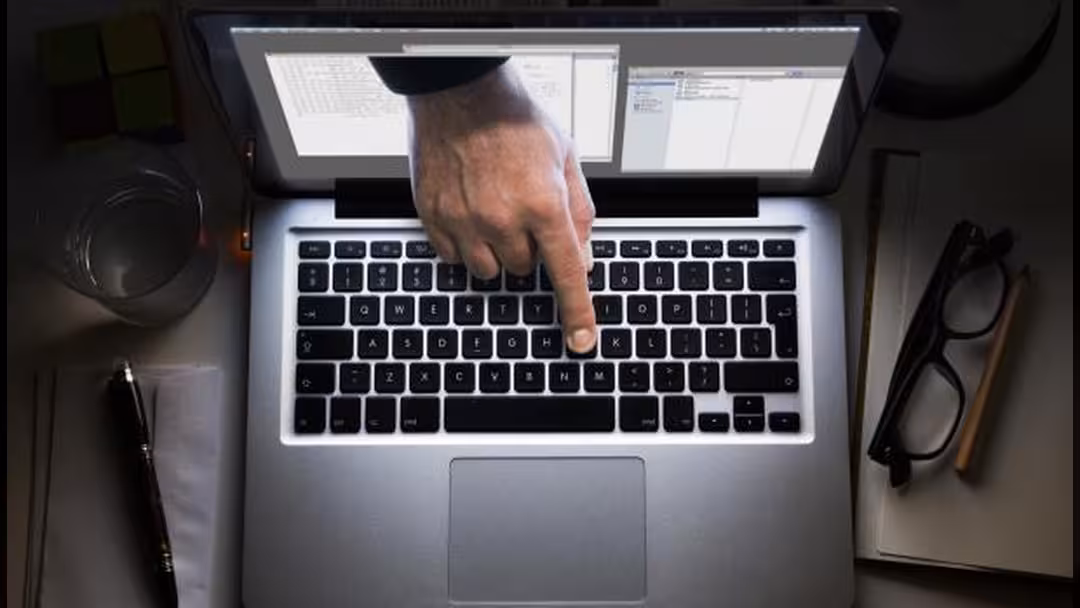 من هم أخطر 5 قراصنة إلكترونيين في العالم؟
