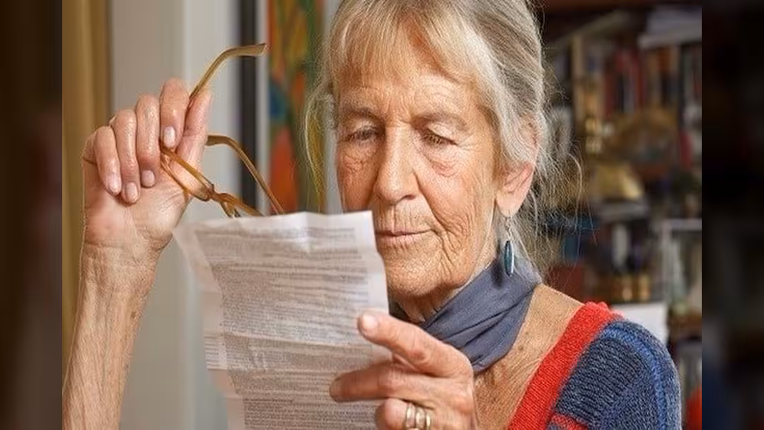ماذا تعرف عن "الذبابة الطائرة"؟