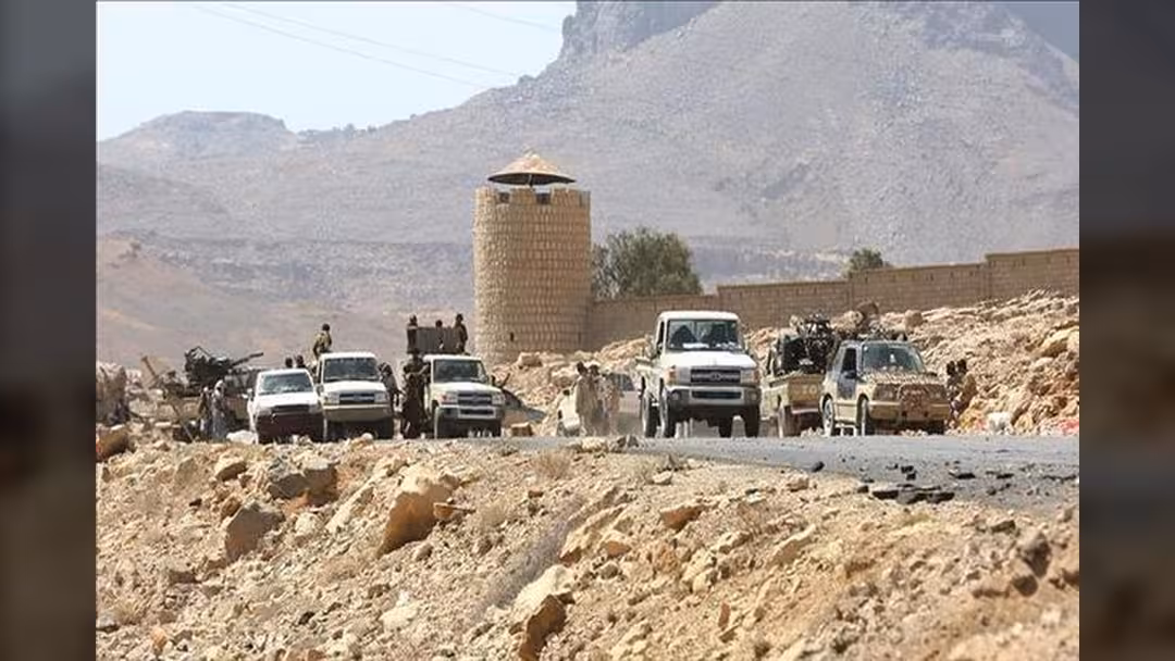 الحوثيون يفاقمون مُعاناة اليمنيين بعد فرض رسوم جمركية جديدة
