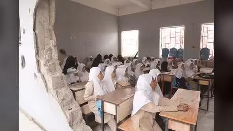 مدارس اليمن وأحلام طلابه في مرمى نيران الحرب