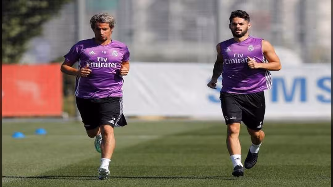 لاعب ريال مدريد: زيدان سبب عدم مشاركتي بشكل منتظم