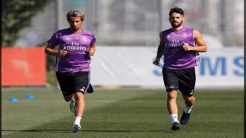 لاعب ريال مدريد: زيدان سبب عدم مشاركتي بشكل منتظم