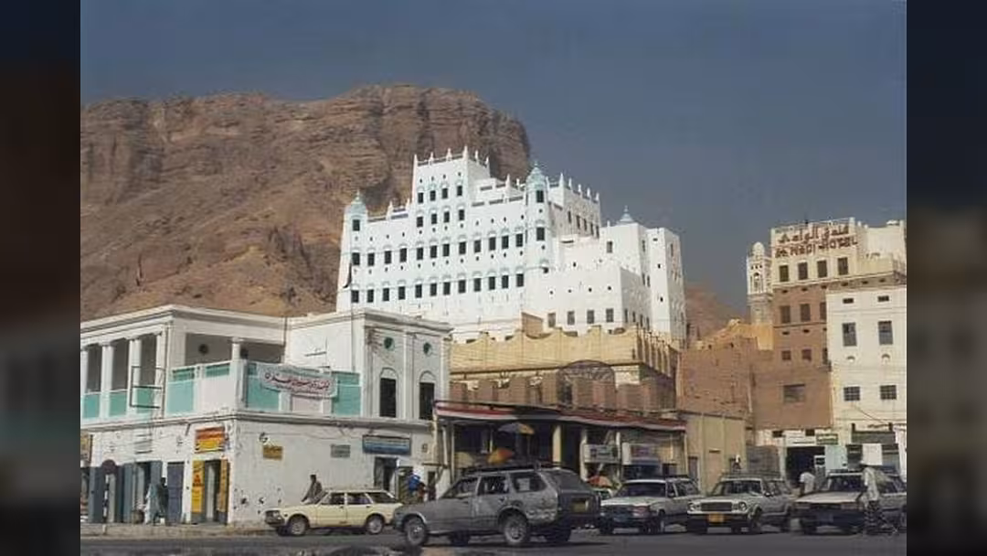 سيئون: استئناف العمل في أربع محطات وقود تابعة لشركة النفط