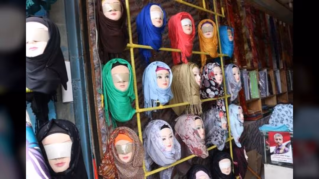 الشباب صيد ثمين لتنظيمَي داعش والقاعدة في تعز