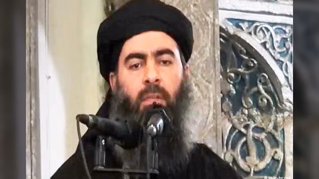عملية تهريب البغدادي تشبه الأفلام: هكذا فر زعيم داعش من الموصل.. فيديو