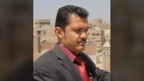 متى قبل بحاح أن يكون مستشاراً لهادي حتى يقيله؟