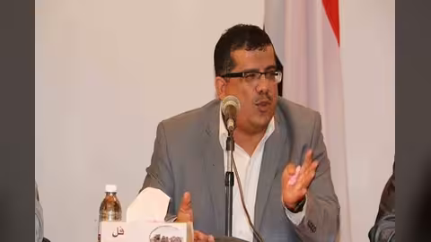 السفير اليمني عادل با حميد يدعو الحكومة الشرعية إلى تغيير أدوات المرحلة.. النص