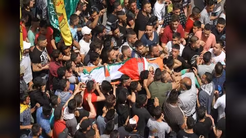 تشييع فتى فلسطيني احتجزه الجيش الإسرائيلي قبل 3 اسابيع