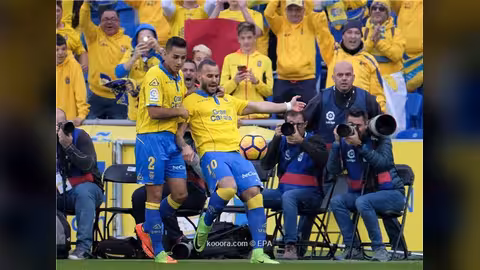 لاعب الريال السابق يريد التسجيل وحرمان برشلونة من الليغا