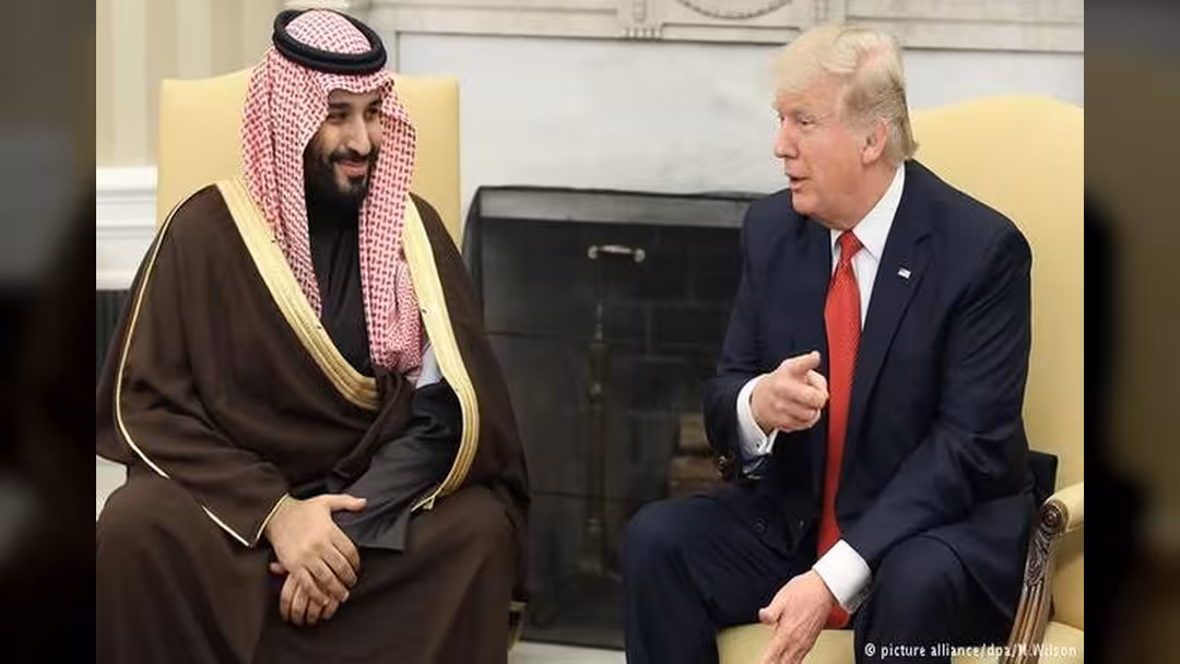 ترامب يهنئ محمد بن سلمان تعيينه ويناقش معه الخلاف مع قطر