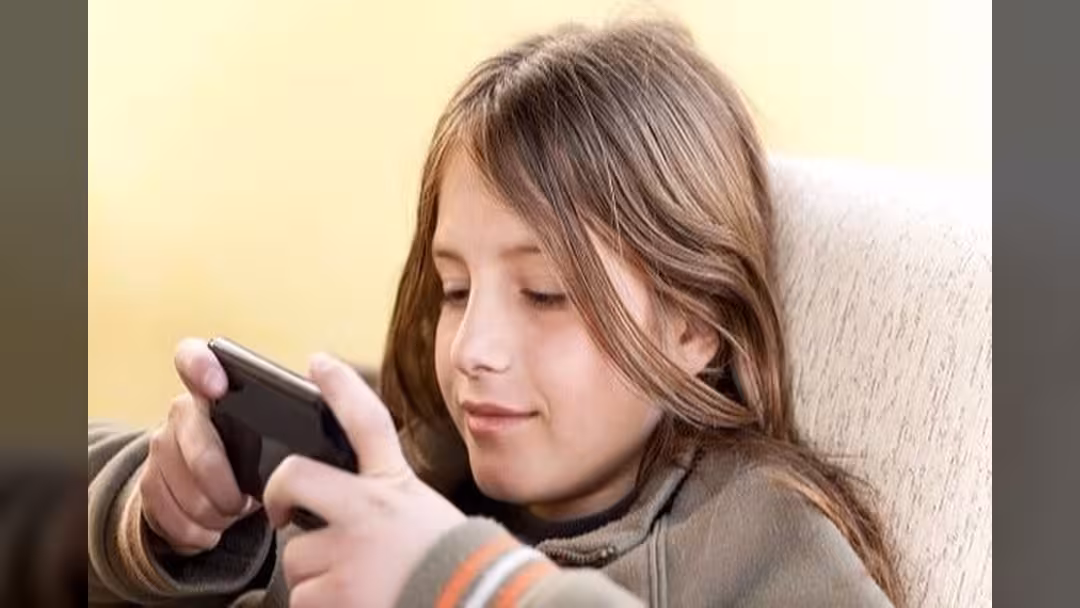 شاشة الحاسوب تهدد طفلك بالسكري