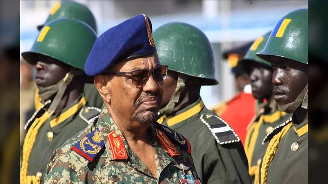 مسؤول سوداني: 6 مدرعات مصرية صادرها الجيش وصلت إلى الفاشر