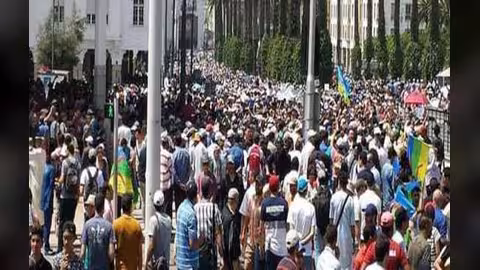 المغرب: تظاهرة حاشدة في الرباط تضامناً مع حراك الريف