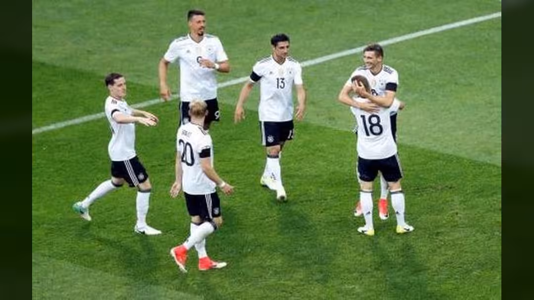 ألمانيا بتشكيلة شابة تهزم أستراليا 3-2 في كأس القارات