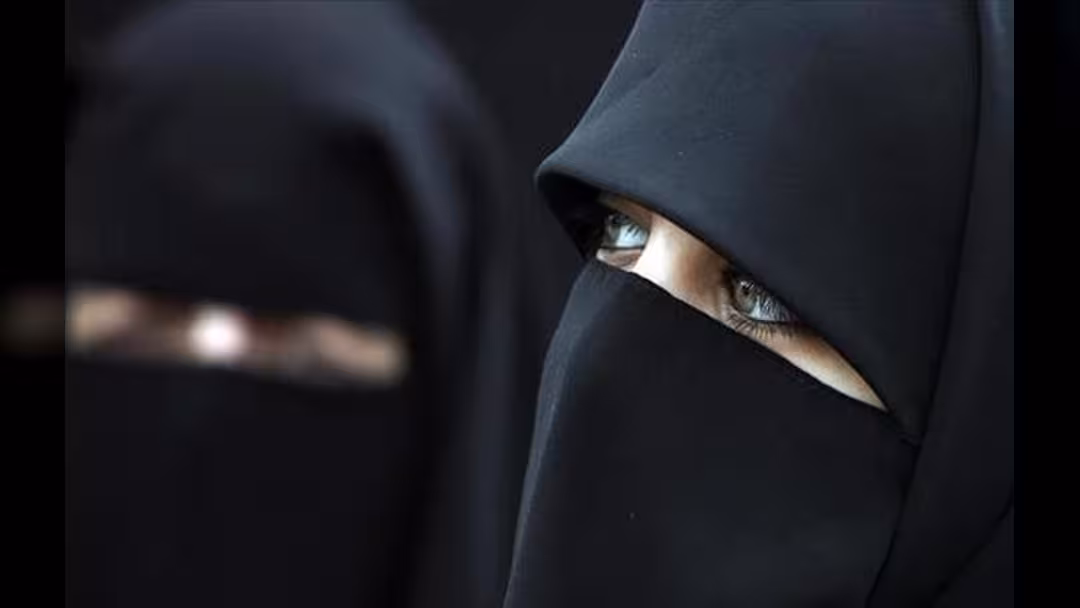 المحكمة الأوروبية لحقوق الإنسان تؤيد حظر ارتداء النقاب في بلجيكا