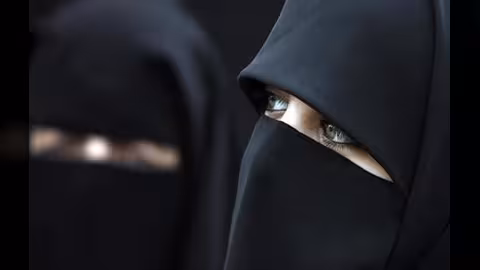 المحكمة الأوروبية لحقوق الإنسان تؤيد حظر ارتداء النقاب في بلجيكا
