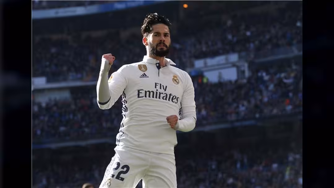 ريال مدريد يُحصن إيسكو بشرط جزائي خرافي