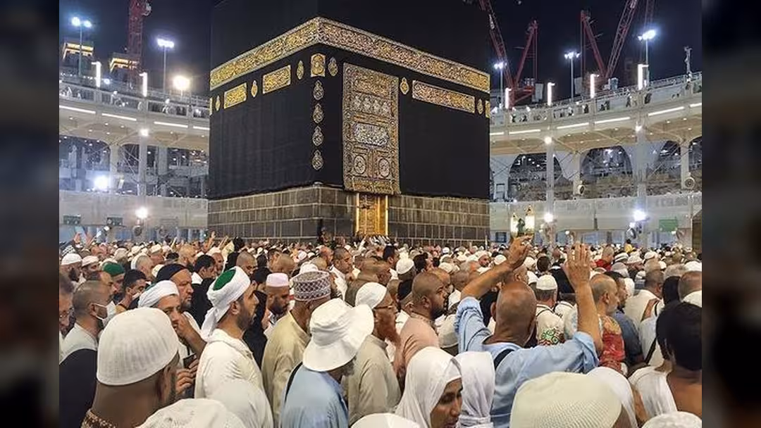 المغرب يخالف السعودية ويعلن موعداً مختلفاً لحلول عيد الأضحى