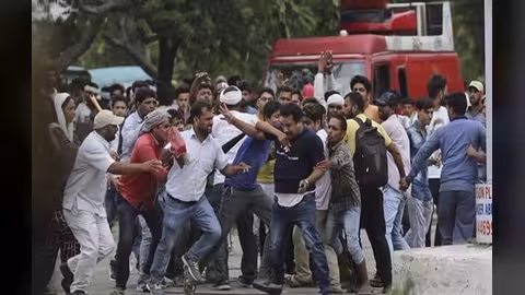 مقتل 13 شخصاً في احتجاجات عنيفة بشمال الهند