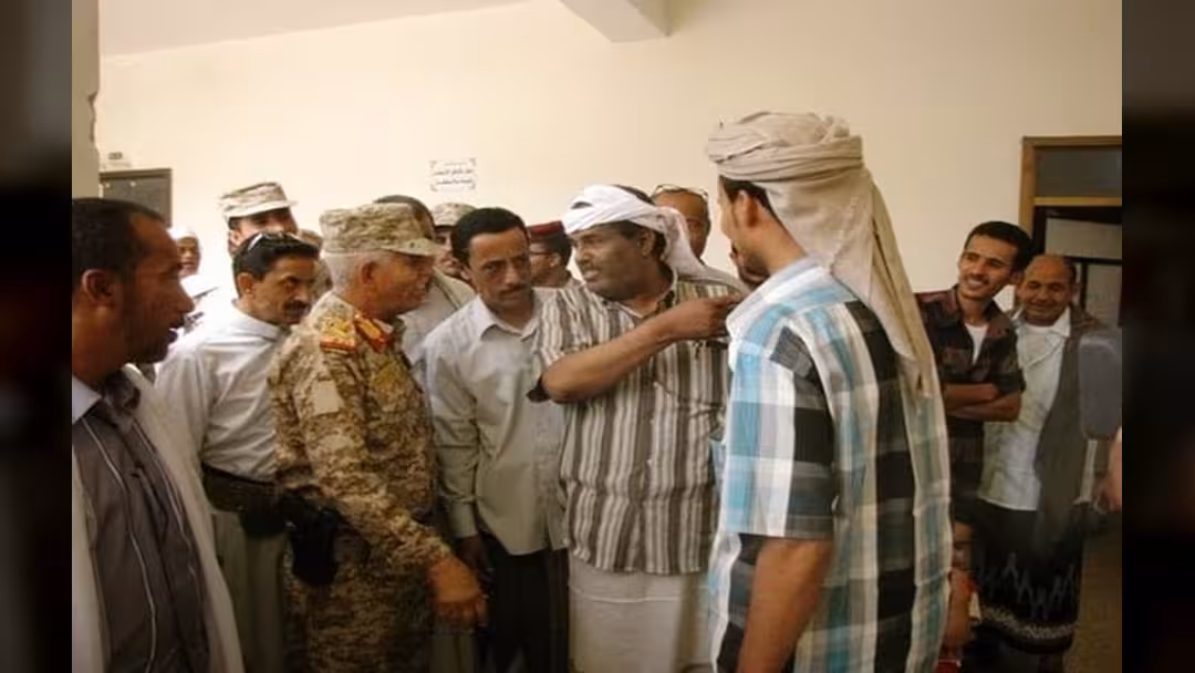 طيمس يطلع على أوضاع المرضى في مستشفى سيئون