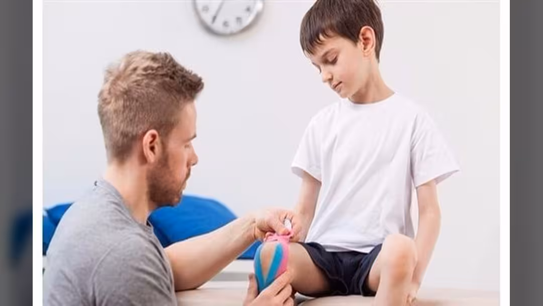 هذه الأعراض تنذر بالروماتيزم لدى طفلك