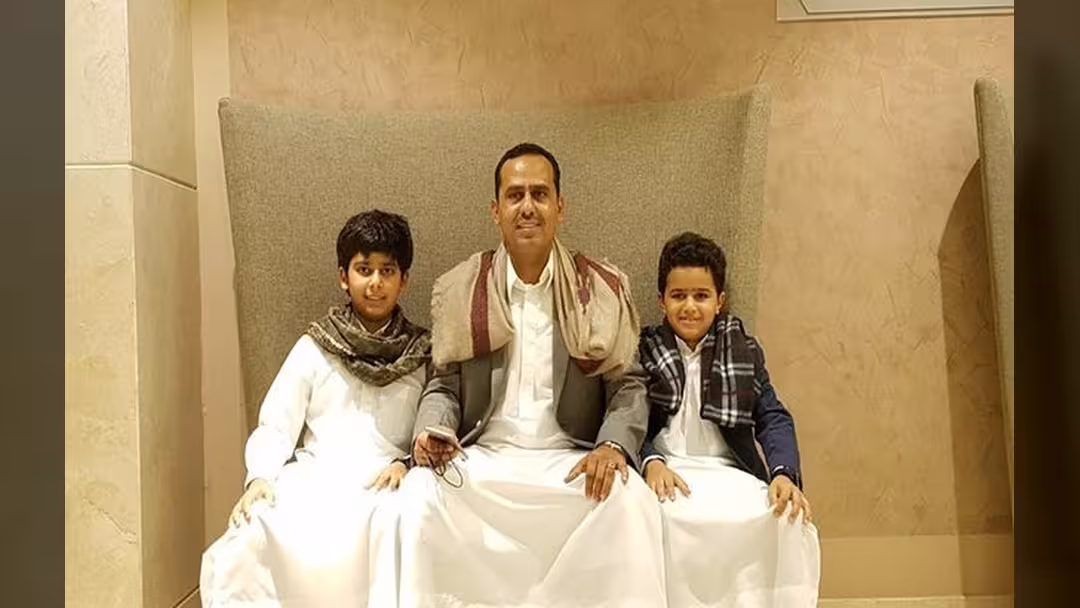 صالح أبو عوجاء يكشف حقيقة توجهه إلى الرياض