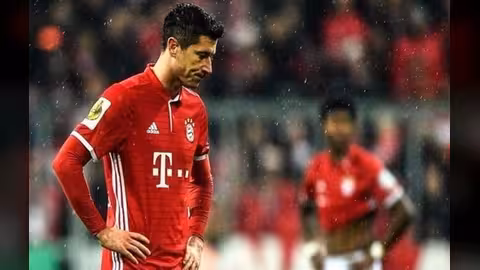 ليفاندوفسكي: الهزيمة أمام ريال مدريد لا تزال تطاردني
