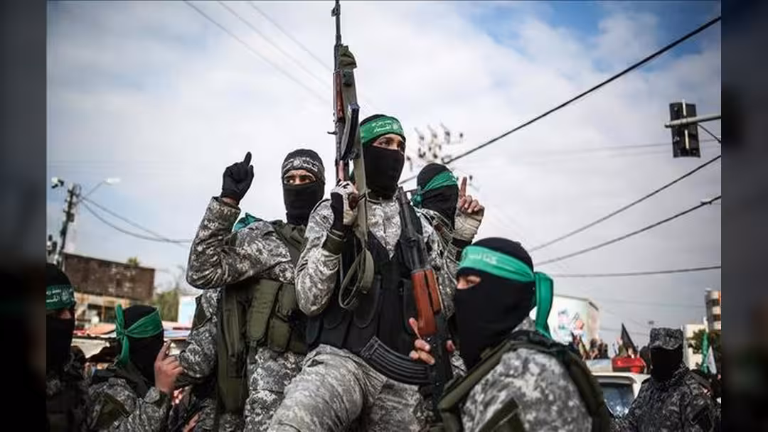 إسرائيل تشترط نزع سلاح حماس للتفاوض مع السلطة الفلسطينية