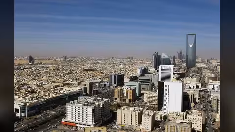 مصادر: السعودية تبدأ أولى خطوات بناء محطتين نوويتين