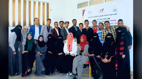 حلقة نقاشية حول تعامل الإعلاميين مع النزاعات وبناء السلام بصنعاء