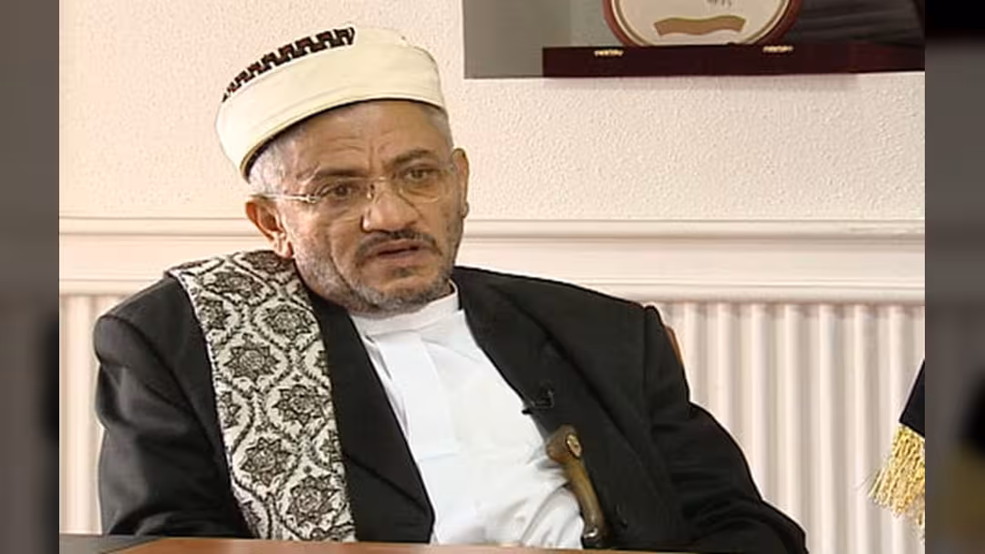 القاضي الهتار: نقف على مسافة واحدة من جميع الأطراف ومنهم الحراك