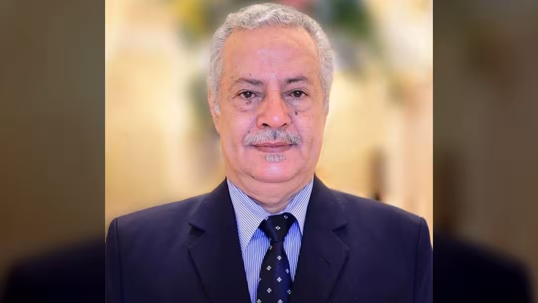 محافظ عدن المفلحي يستقيل ويشن هجوماً عنيفاً على حكومة بن دغر.. النص