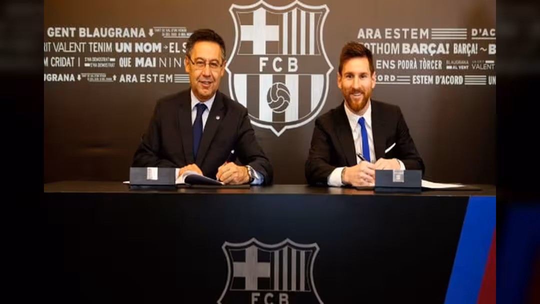 برشلونة يجدّد عقد ميسي بشرط جزائي خيالي