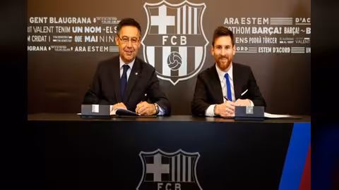 برشلونة يجدّد عقد ميسي بشرط جزائي خيالي