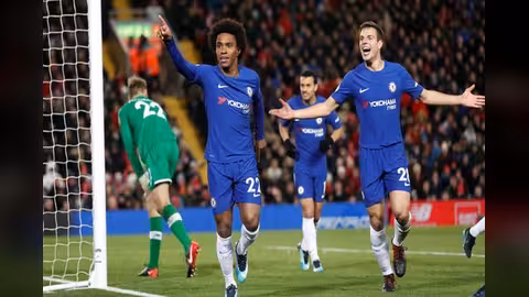 البرازيلي ويليان يُسجل هدفاً عالمياً في ليفربول.. فيديو