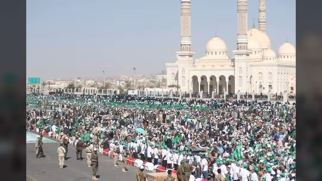إطلاق نار متقطع في صنعاء.. والمكتب السياسي للحوثيين يعلق
