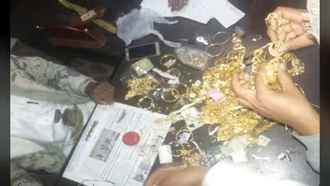 الأجهزة الأمنية في مأرب تلقي القبض على عصابة سرقات بينها ذهب.. صور