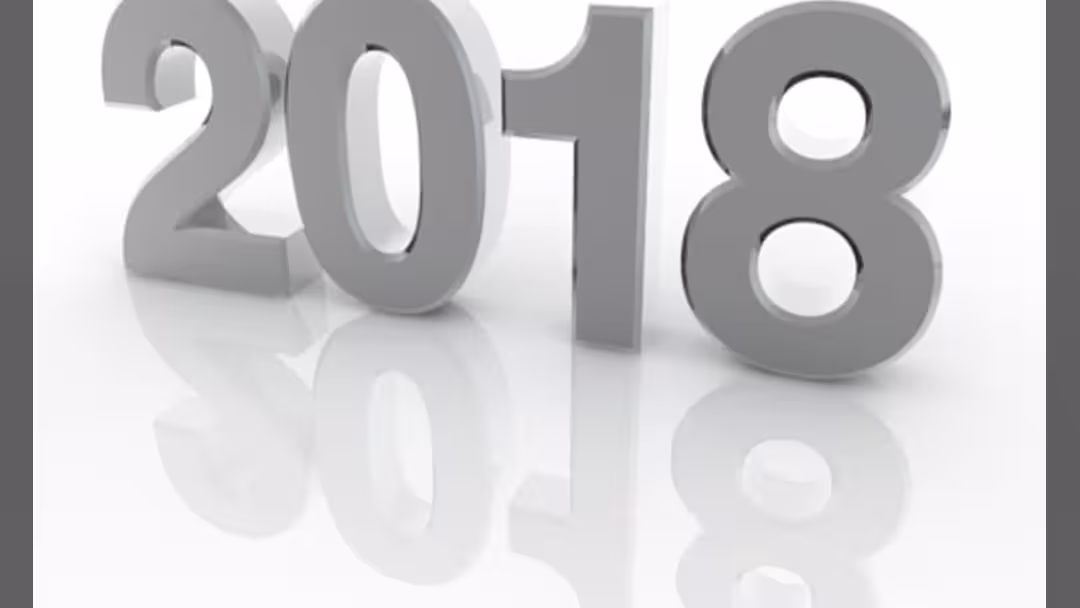 تعرف على تنبؤات أشهر 3 عرافين لعام 2018