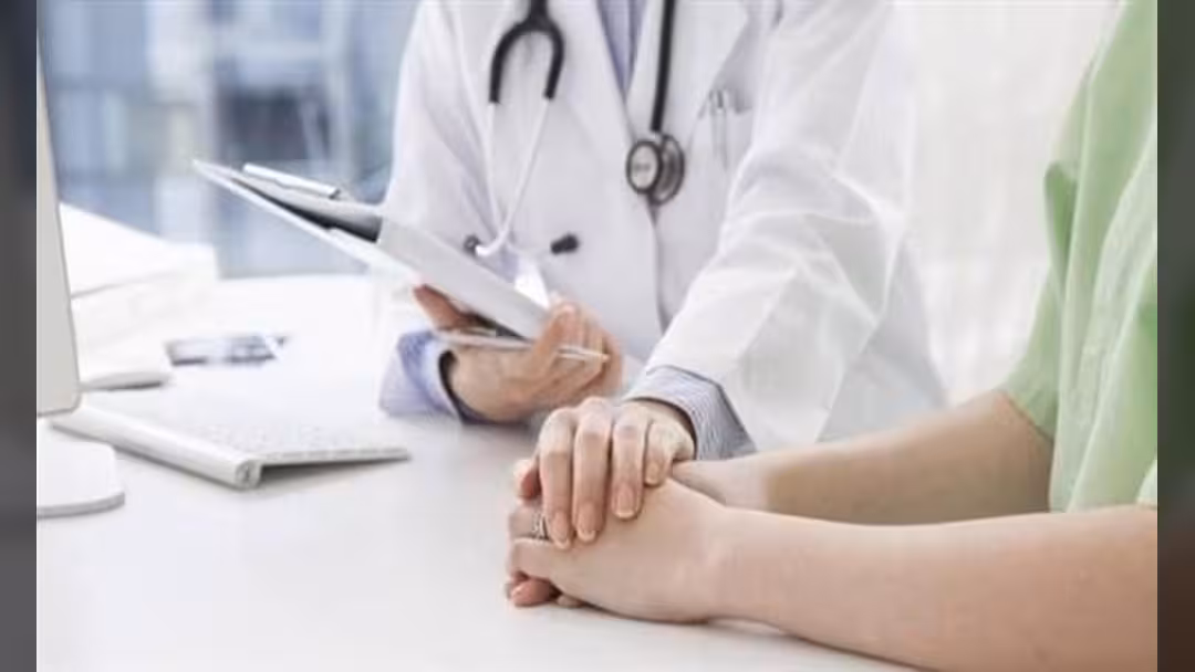باحثون يخترعون جهاز دقيق يكشف الأورام عن طريق البول