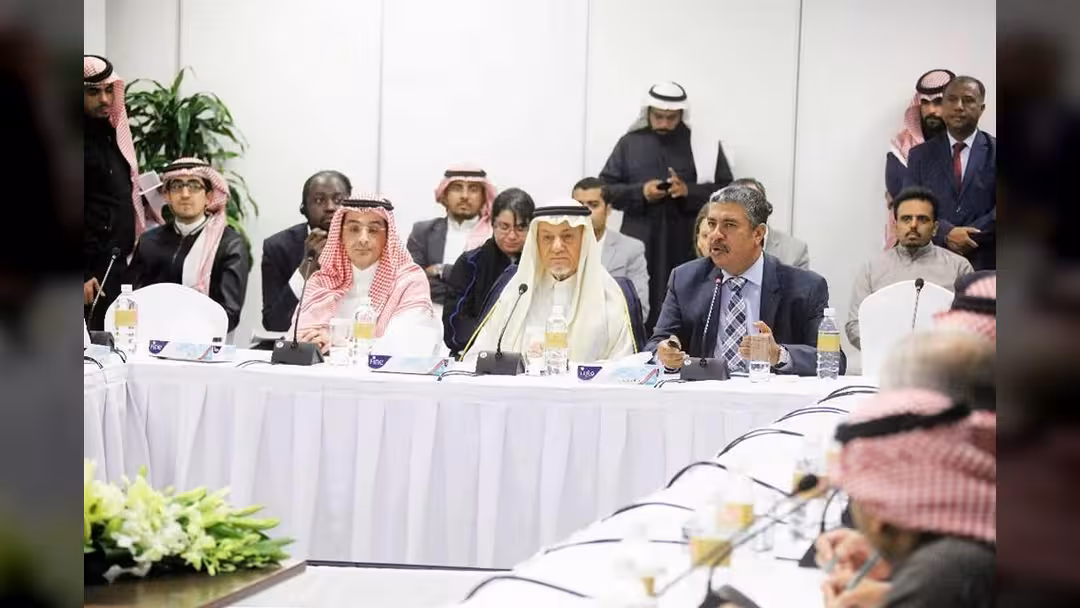 خالد بحاح يشارك بندوة بمركز الملك فيصل حول اليمن ما بعد صالح