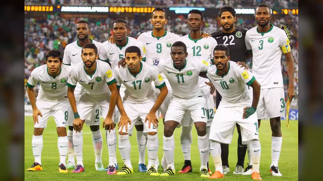 بالأسماء والصور.. قائمة المنتخب السعودي الأول لكرة القدم في معسكر جدة