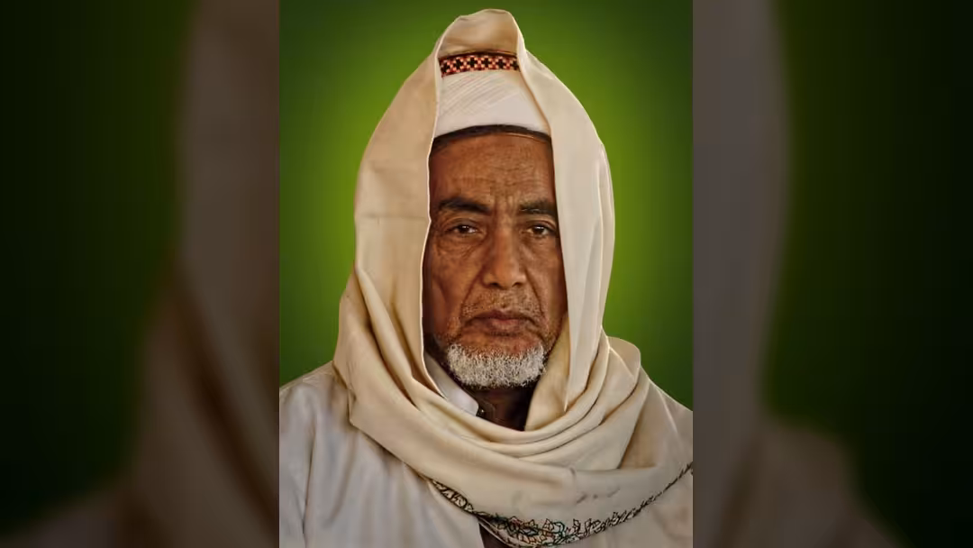 مجهولون يغتالون الداعية الحبيب عيدروس بن سميط في تريم حضرموت